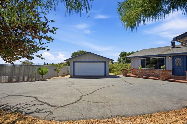 9035 Salinan Way, Kelseyville, CA 95451