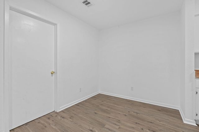 6808 Wentworth DR A, Austin, TX 78724