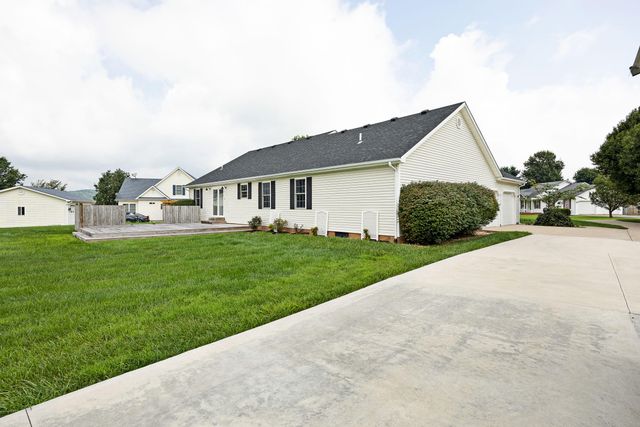 229 Sierra Circle, Stanford, KY 40484