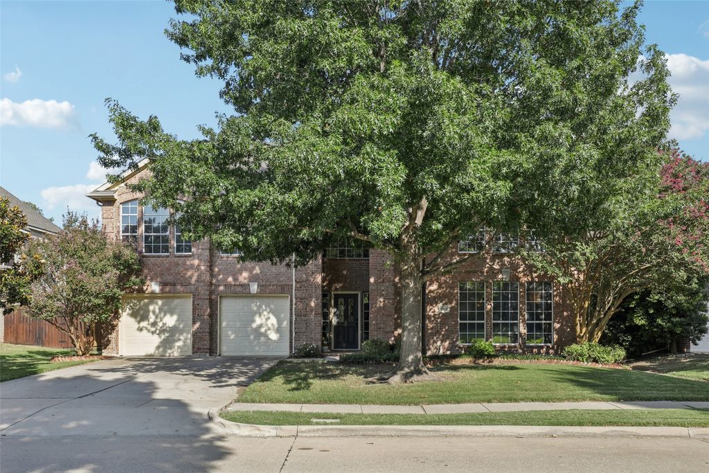 9212 Longview Drive, Plano, TX 75025