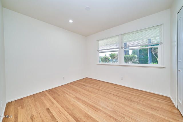 5212 New York Avenue, La Crescenta, CA 91214