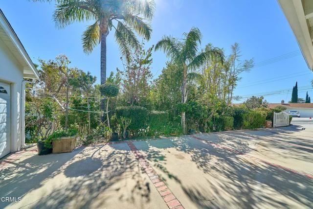 5212 New York Avenue, La Crescenta, CA 91214