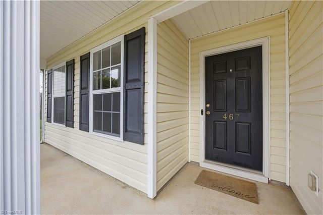 467 Bedford Knoll Drive, Winston-salem, NC 27107