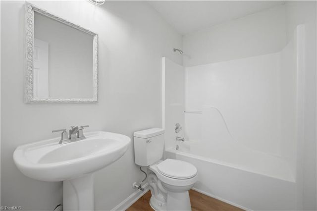 467 Bedford Knoll Drive, Winston-salem, NC 27107