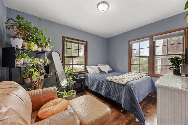 205 21st Street NE, Cedar Rapids, IA 52402