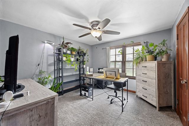 205 21st Street NE, Cedar Rapids, IA 52402