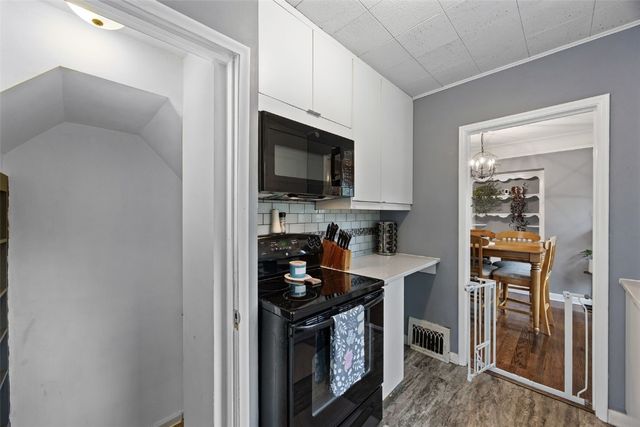 205 21st Street NE, Cedar Rapids, IA 52402