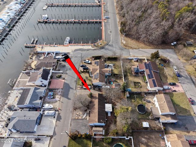 606 Bowsprit Point, Lanoka Harbor, NJ 08734