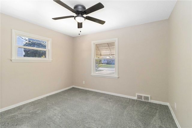 18401 Garden Boulevard, Cleveland, OH 44128