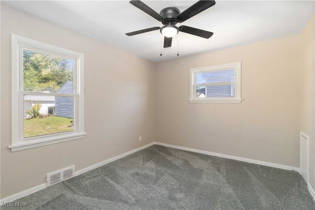 18401 Garden Boulevard, Cleveland, OH 44128