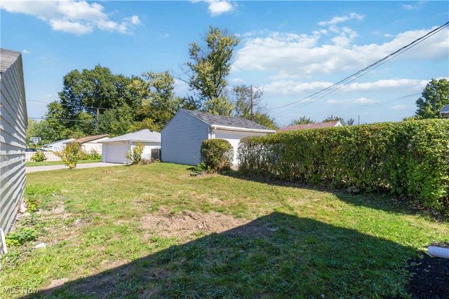 18401 Garden Boulevard, Cleveland, OH 44128