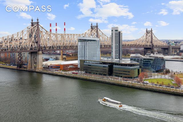 45 Sutton Place S PHI, New York City, NY 10022