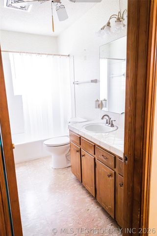 904 S D And H Street, Cleveland, OK 74020