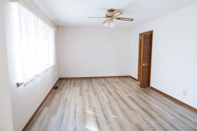 904 S D And H Street, Cleveland, OK 74020