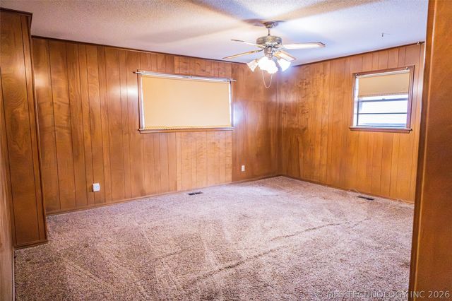 904 S D And H Street, Cleveland, OK 74020