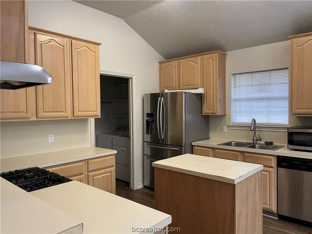 2828 Brandywine, Bryan, TX 77807