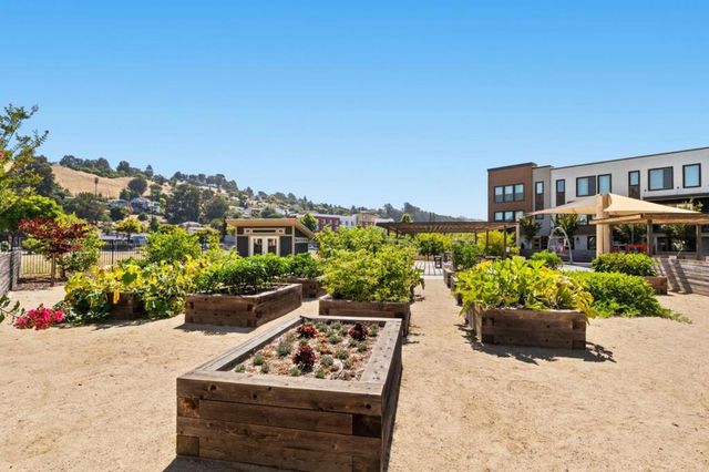 25320 Villager Lane, Hayward, CA 94544