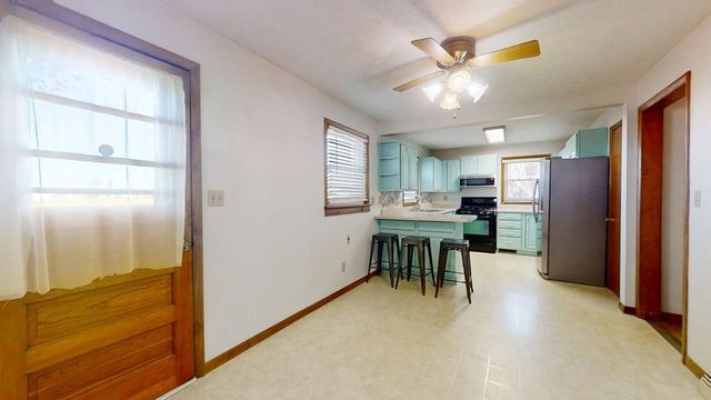 8428 N Shirlane Street, Shirley, IL 61772