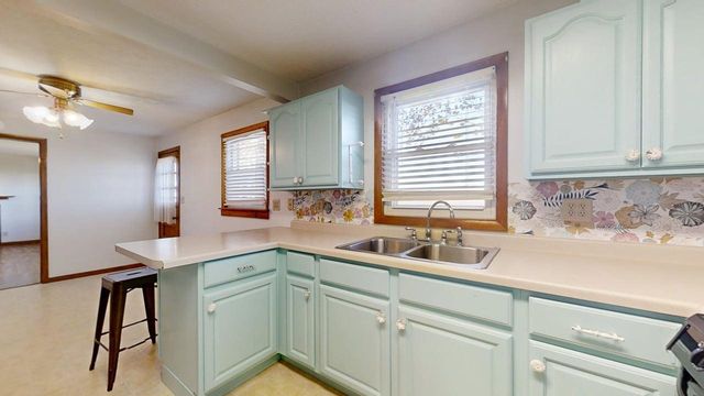 8428 N Shirlane Street, Shirley, IL 61772