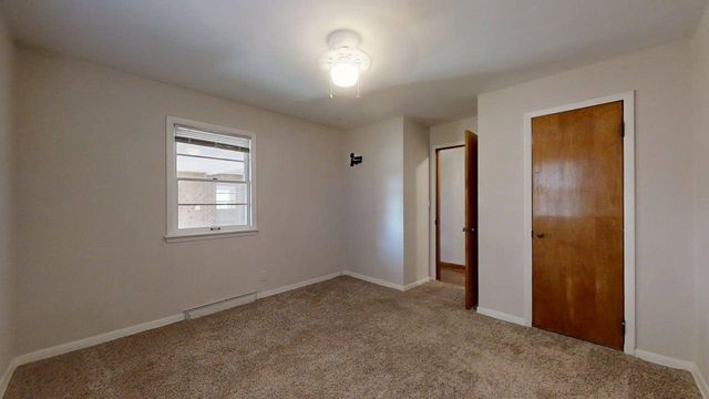 8428 N Shirlane Street, Shirley, IL 61772