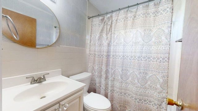 8428 N Shirlane Street, Shirley, IL 61772