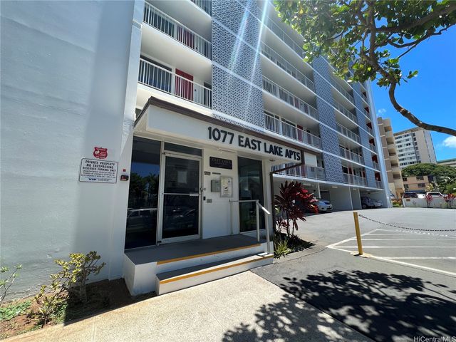 1077 Ala Napunani Street 803, Honolulu, HI 96818