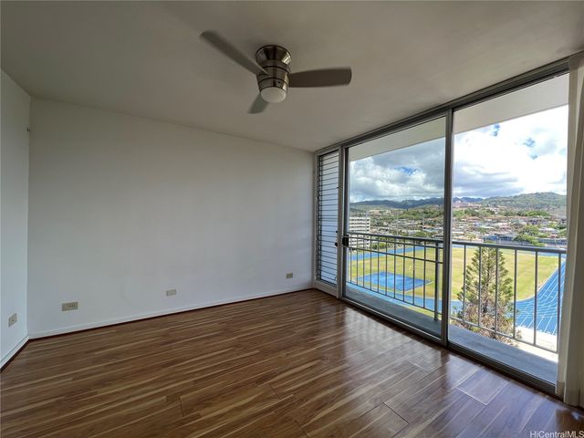 1077 Ala Napunani Street 803, Honolulu, HI 96818