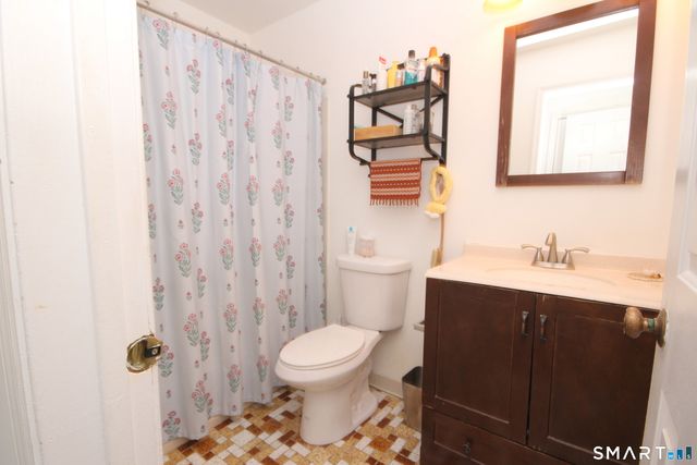 50 Aiken Street APT 253, Norwalk, CT 06851