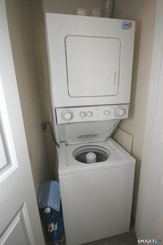 50 Aiken Street APT 253, Norwalk, CT 06851