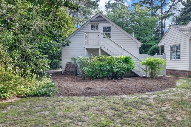 1242 N Bay Shore DR, Virginia Beach, VA 23451