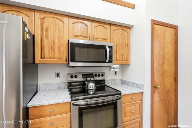 6450 Peppertree Circle, Anchorage, AK 99504