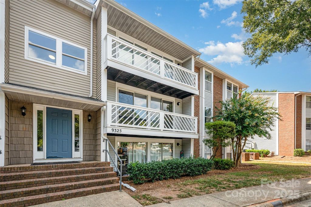 9325 Old Concord Road, Charlotte, NC 28213