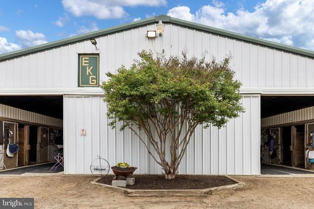5 APPALOOSA DR, Spotsylvania, VA 22551