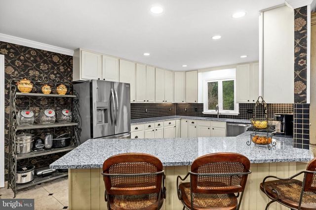 5 APPALOOSA DR, Spotsylvania, VA 22551