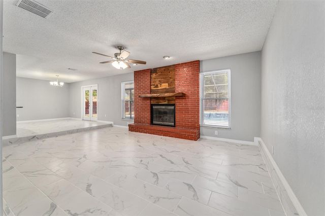 5041 NE 4TH STREET, Ocala, FL 34470