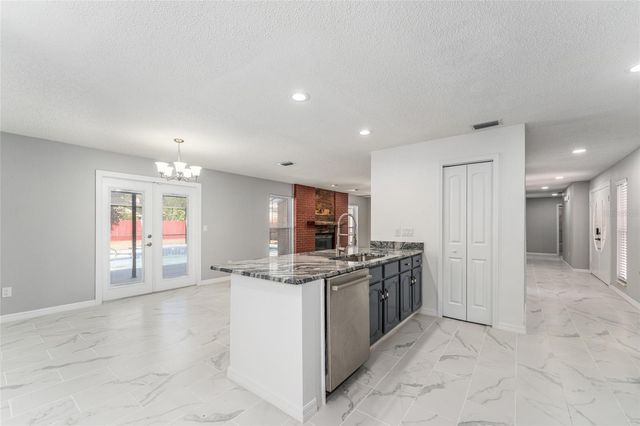 5041 NE 4TH STREET, Ocala, FL 34470