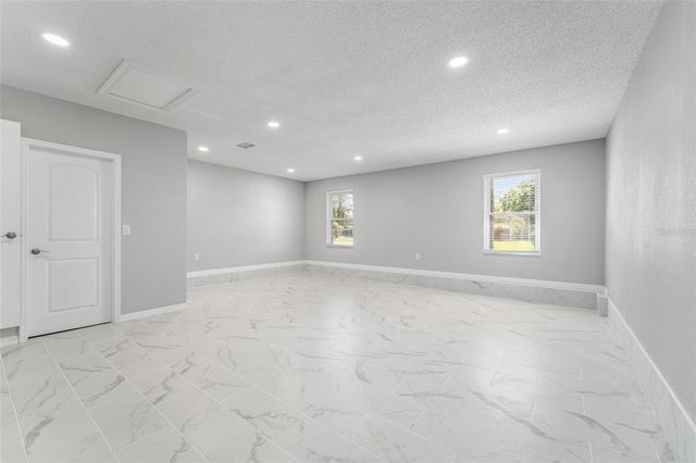 5041 NE 4TH STREET, Ocala, FL 34470