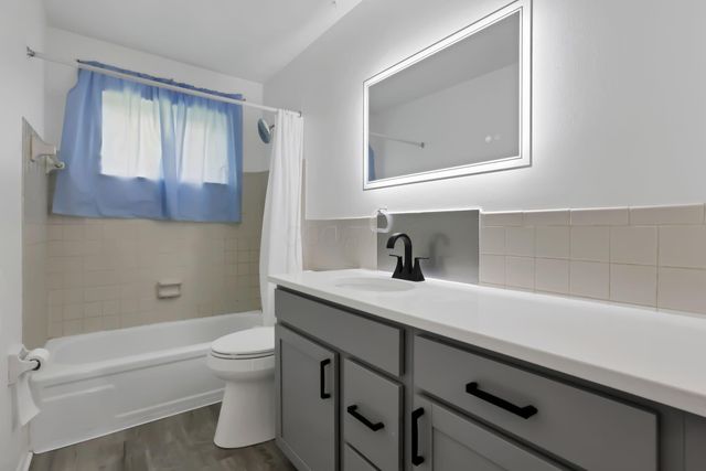 4949 Talbert Drive, Columbus, OH 43232