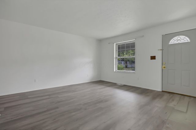 4949 Talbert Drive, Columbus, OH 43232
