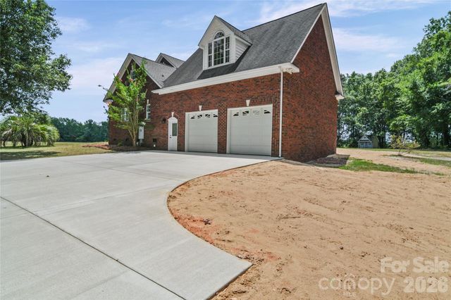 5453 White Plains Church Road, Pageland, SC 29728