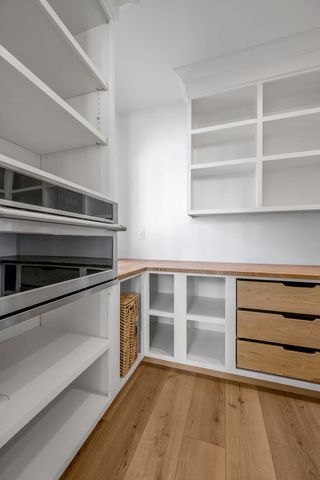 3288 Delong Road, Lexington, KY 40515