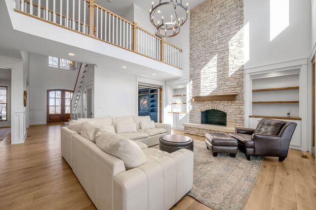 3288 Delong Road, Lexington, KY 40515