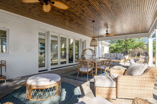 3288 Delong Road, Lexington, KY 40515