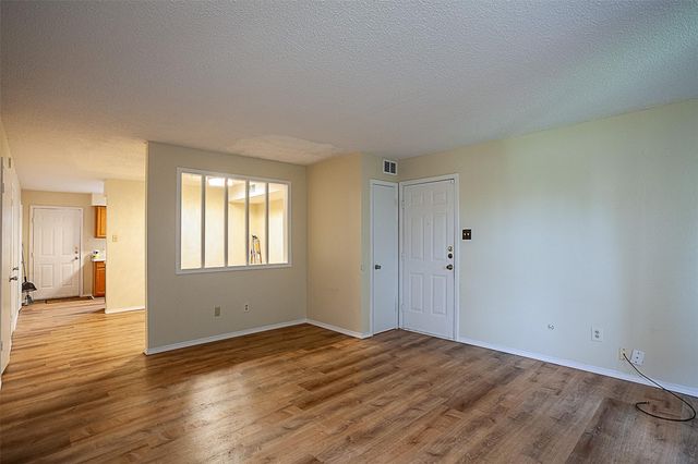 4150 Crow Road 10, Beaumont, TX 77706