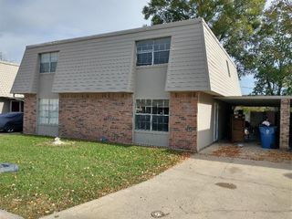 4150 Crow Road 10, Beaumont, TX 77706