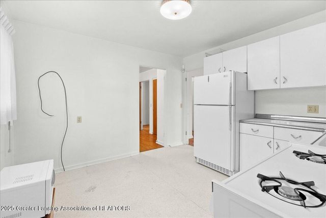 201 W Graham, Lansing, MI 48910