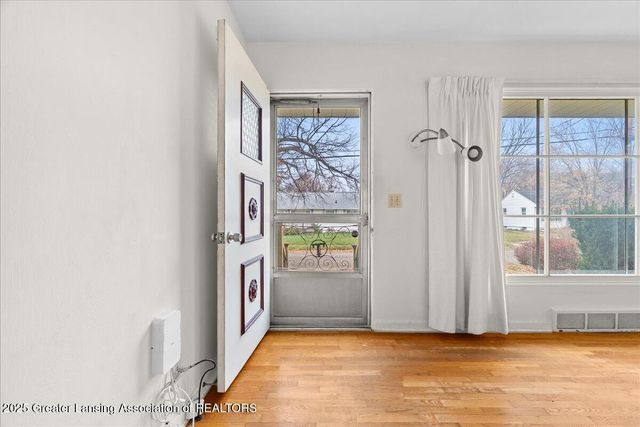 201 W Graham, Lansing, MI 48910