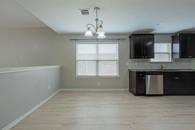 7345 NW 148th Street, Oklahoma City, OK 73142