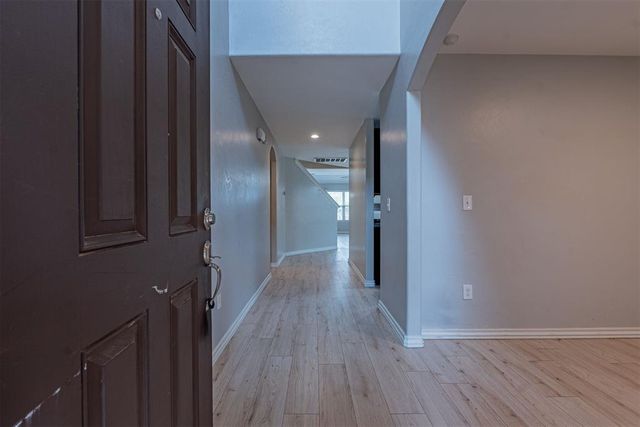 7345 NW 148th Street, Oklahoma City, OK 73142