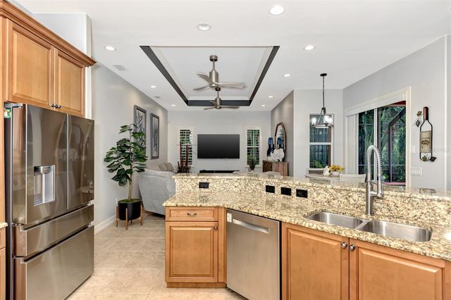 118 SAO LUIZ STREET, Punta Gorda, FL 33983